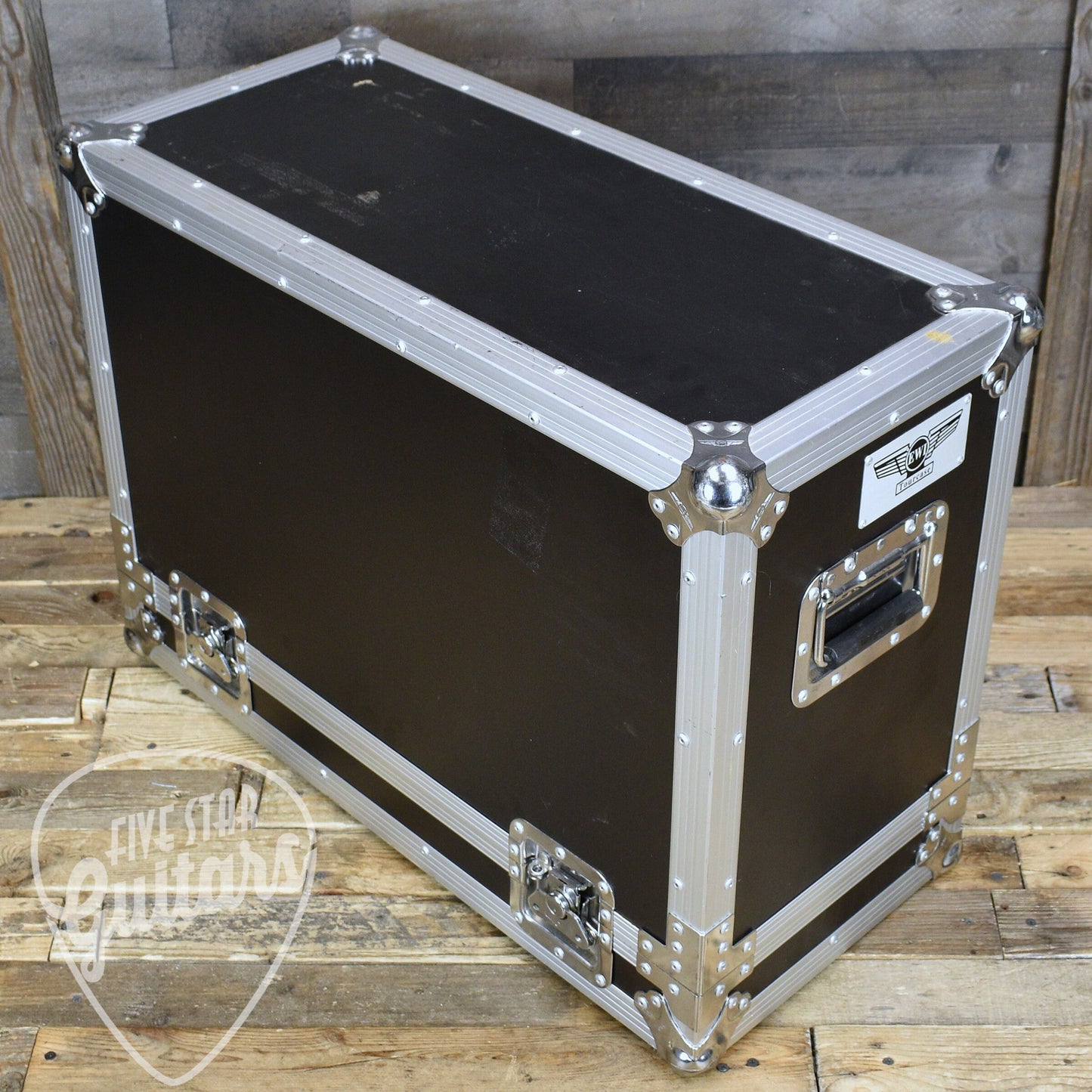 Pre-Owned 1965 Fender Vibrolux Reverb Model AA864 with Flightcase - LOCAL PICKUP ONLY