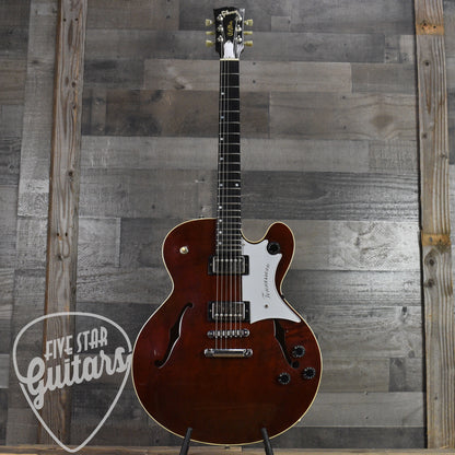 Pre-Owned 1990 Gibson Chet Atkins Tennessean - Walnut