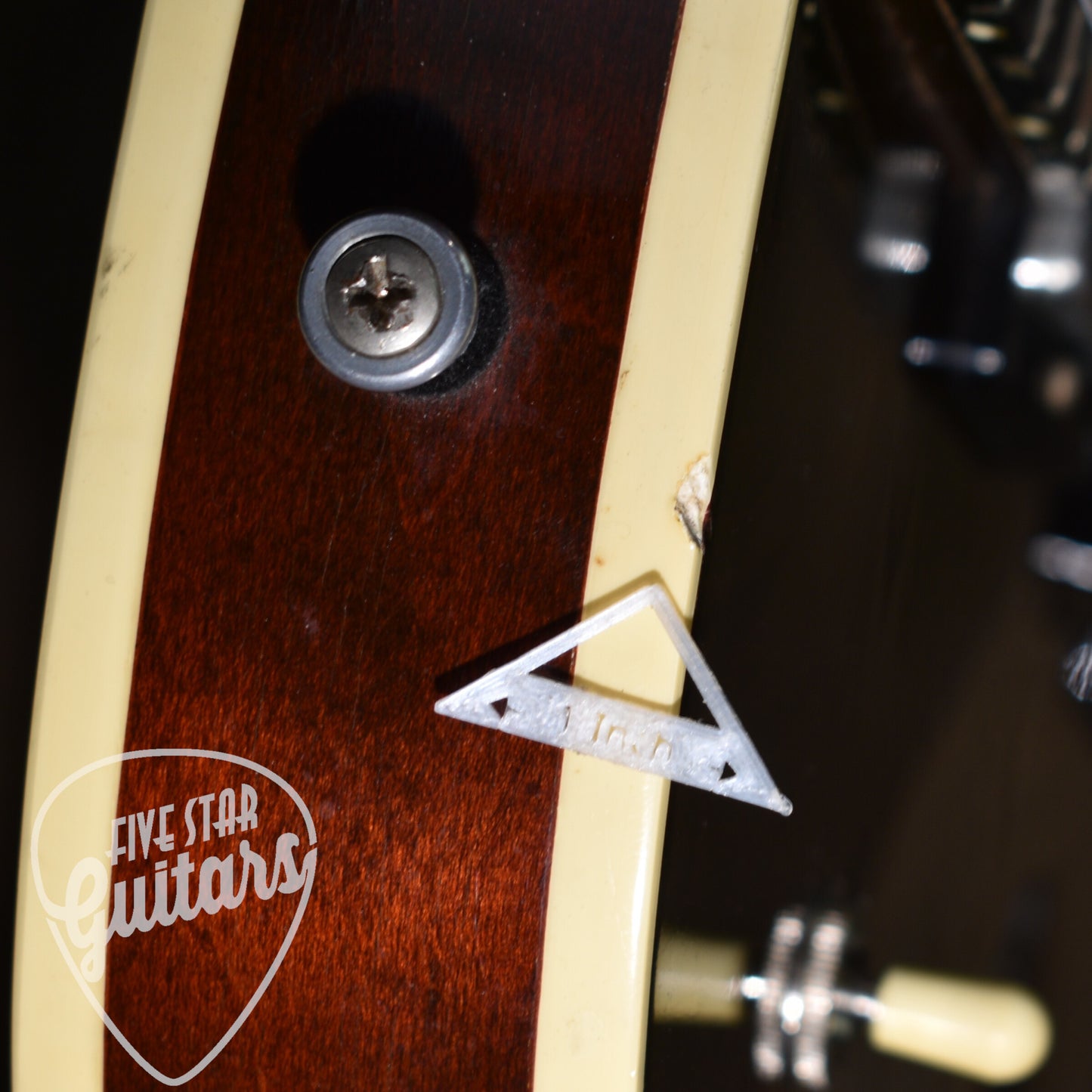 Pre-Owned 1990 Gibson Chet Atkins Tennessean - Walnut