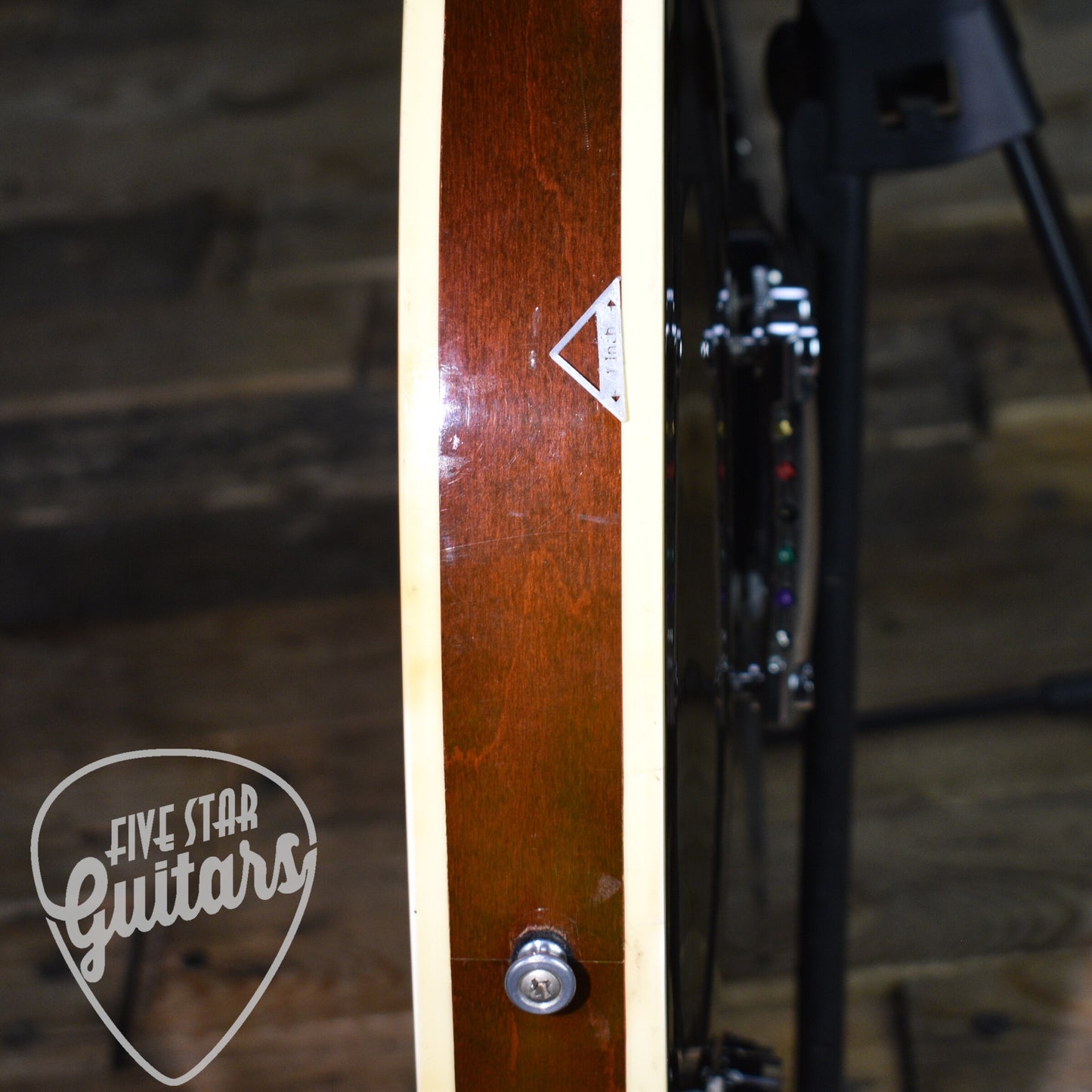 Pre-Owned 1990 Gibson Chet Atkins Tennessean - Walnut