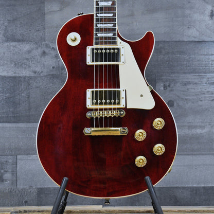 Pre-Owned 2001 Gibson Les Paul Standard - Wine Red with Hardshell Case