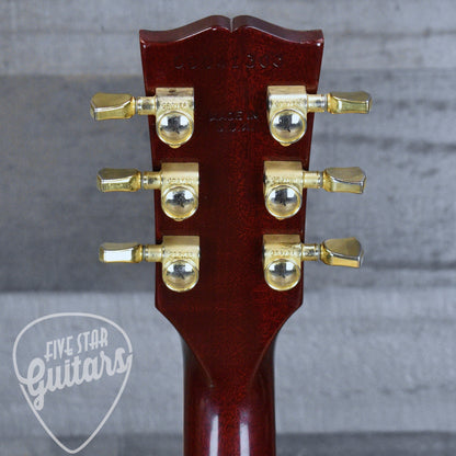Pre-Owned 2001 Gibson Les Paul Standard - Wine Red with Hardshell Case