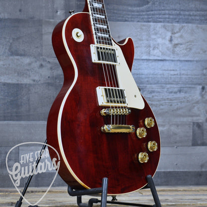 Pre-Owned 2001 Gibson Les Paul Standard - Wine Red with Hardshell Case