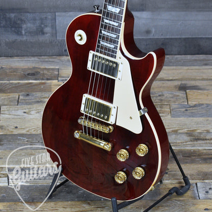 Pre-Owned 2001 Gibson Les Paul Standard - Wine Red with Hardshell Case