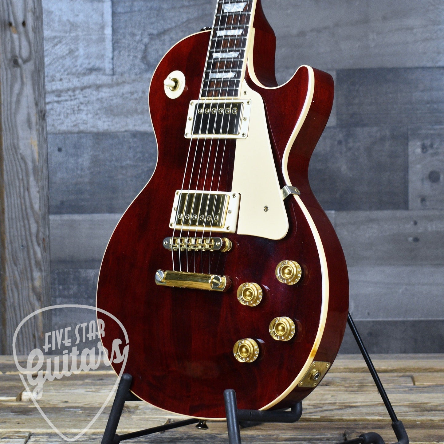 Pre-Owned 2001 Gibson Les Paul Standard - Wine Red with Hardshell Case