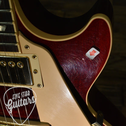 Pre-Owned 2001 Gibson Les Paul Standard - Wine Red with Hardshell Case