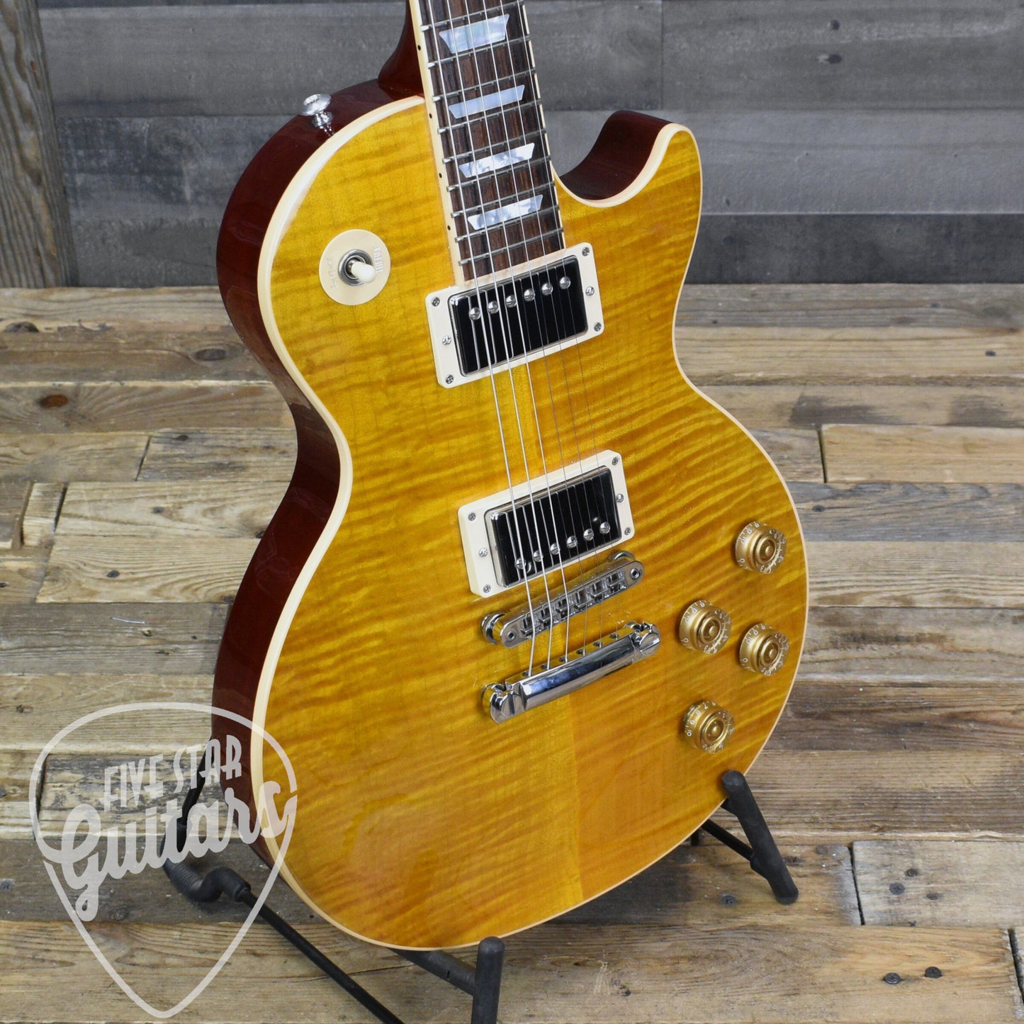 Pre-Owned 2015 Gibson 100th Anniversary Les Paul Standard with Hardshell Case