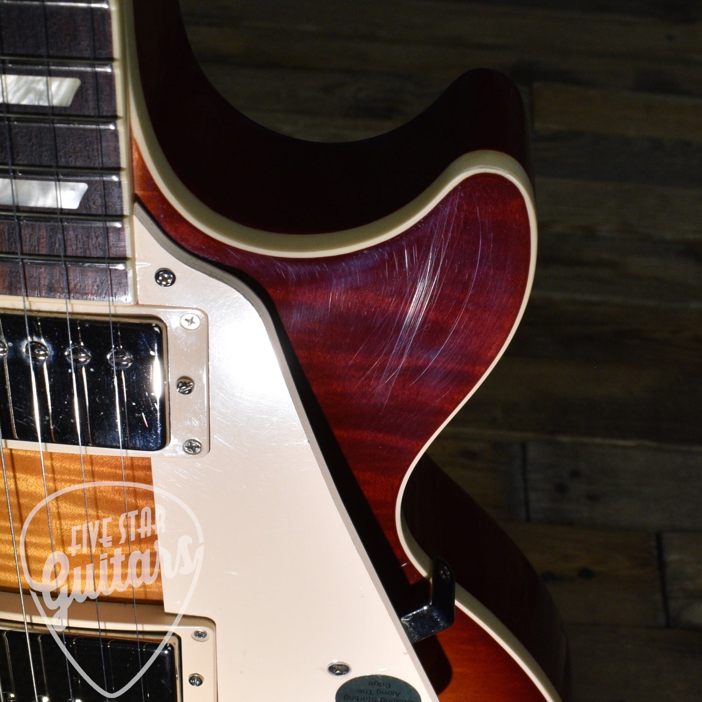 Pre-Owned 2021 Gibson Les Paul Standard 60's - Bourbon Burst with Hard Shell Case