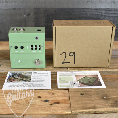 Pre-Owned 29 Pedals FLWR Distortion and Fuzz Pedal
