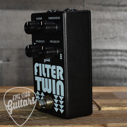 Pre-Owned Aguilar Filter Twin Envelope Filter