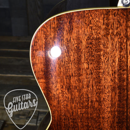 Pre-Owned Alvarez MF610EOM with Hard Shell Case