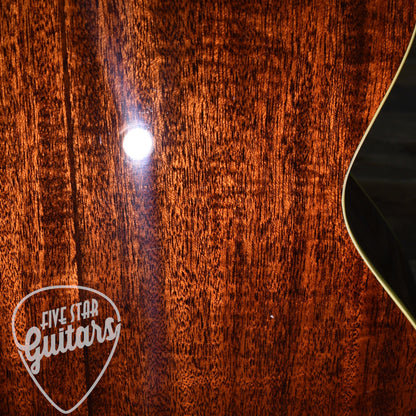 Pre-Owned Alvarez MF610EOM with Hard Shell Case