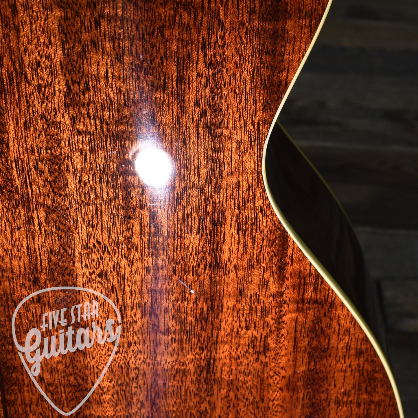 Pre-Owned Alvarez MF610EOM with Hard Shell Case