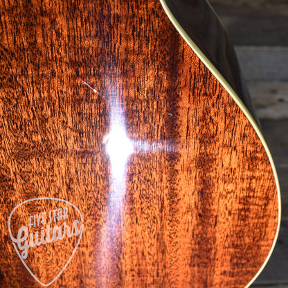 Pre-Owned Alvarez MF610EOM with Hard Shell Case
