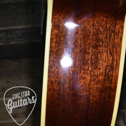 Pre-Owned Alvarez MF610EOM with Hard Shell Case