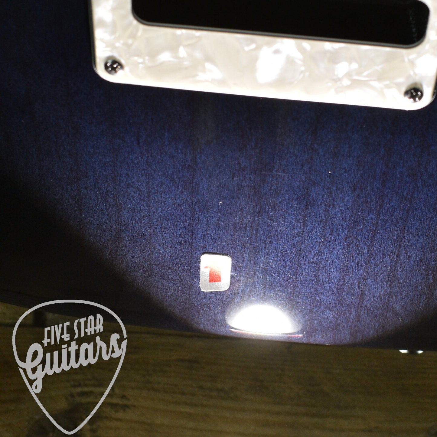 Pre-Owned Tom Anderson Drop Top Classic - Arctic Blue Burst with Hardshell Case