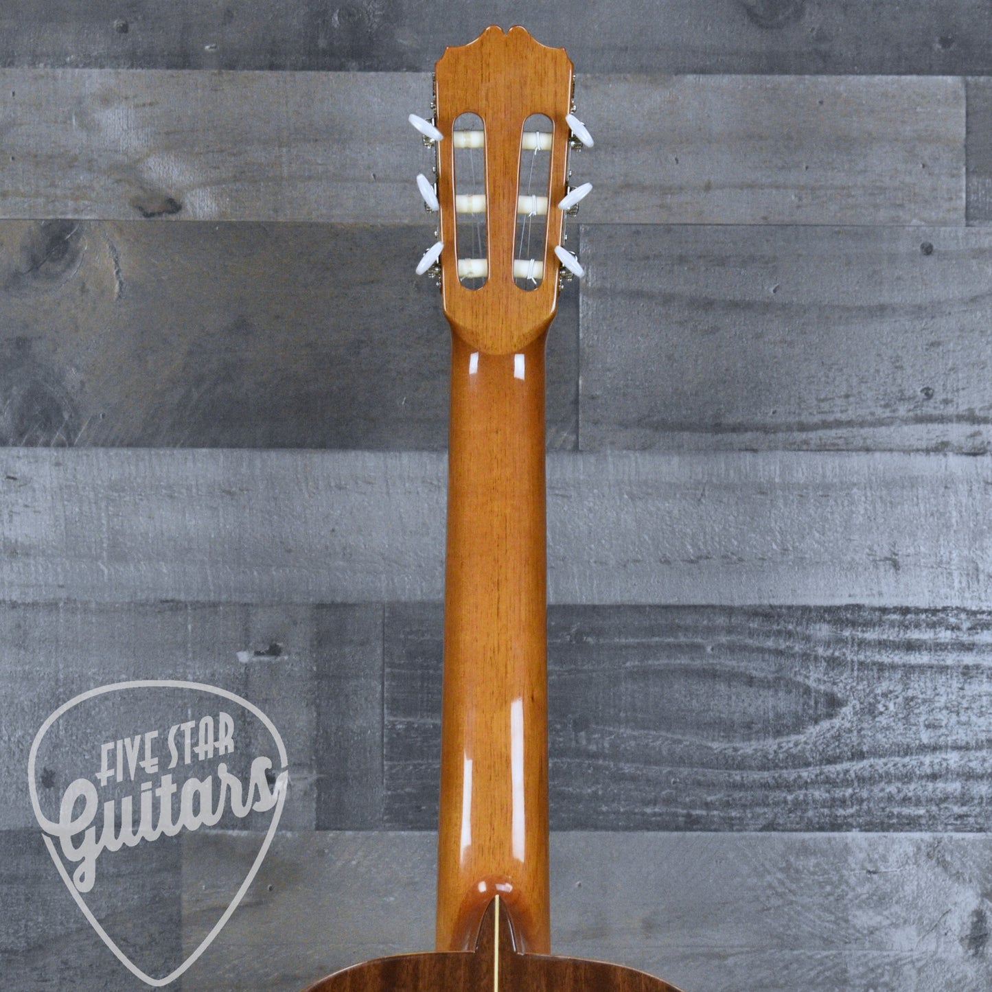 Pre-Owned Antonio Aparicio AA10 - Natural with Hardshell Case