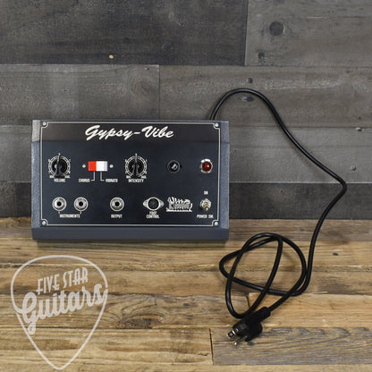 Pre-Owned Argenziano Effetti Gypsy-Vibe v1 with Case