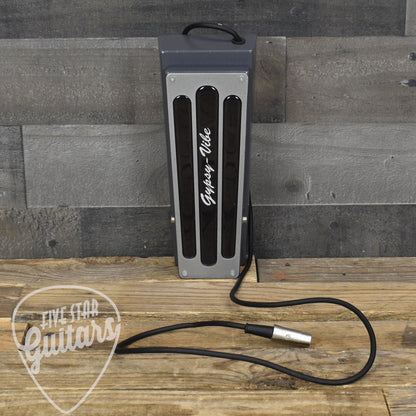 Pre-Owned Argenziano Effetti Gypsy-Vibe v1 with Case