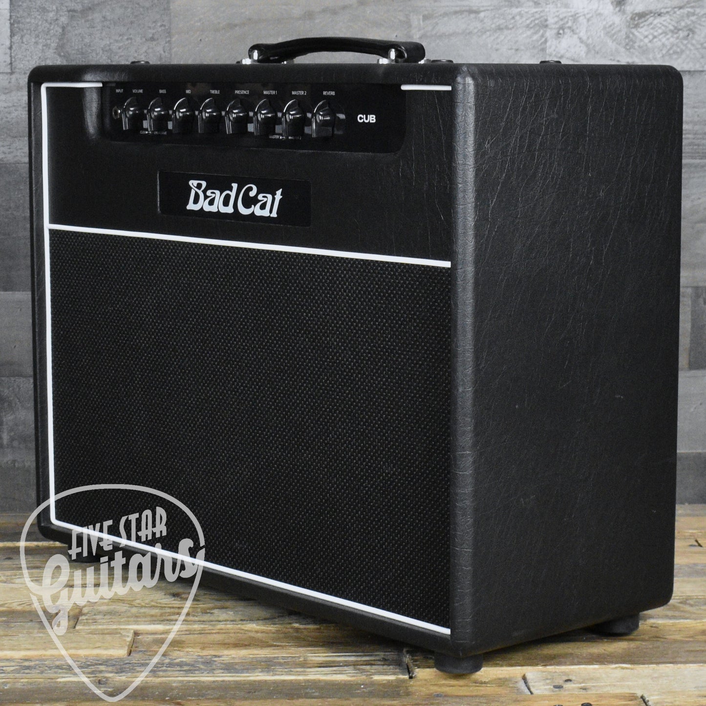 Pre-Owned Bad Cat Cub 30 Combo