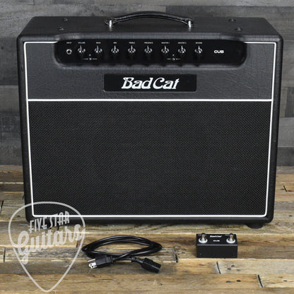 Pre-Owned Bad Cat Cub 30 Combo