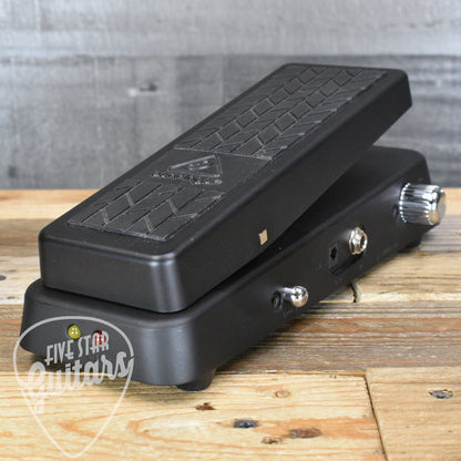 Pre-Owned Behringer HB01 Hellbabe Ultimate Wah
