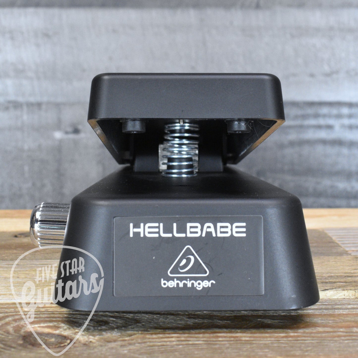 Pre-Owned Behringer HB01 Hellbabe Ultimate Wah