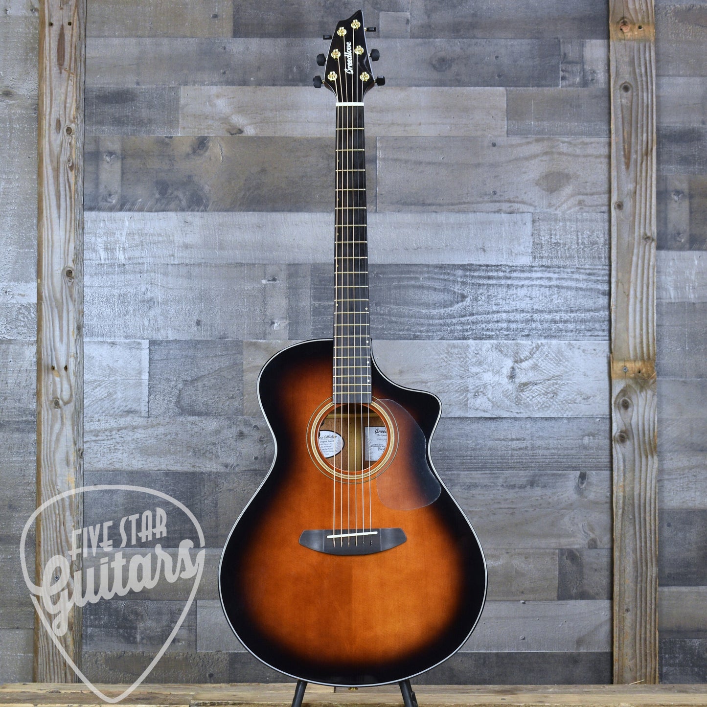 Pre-Owned Breedlove Performer Concert - Bourbon with Gigbag