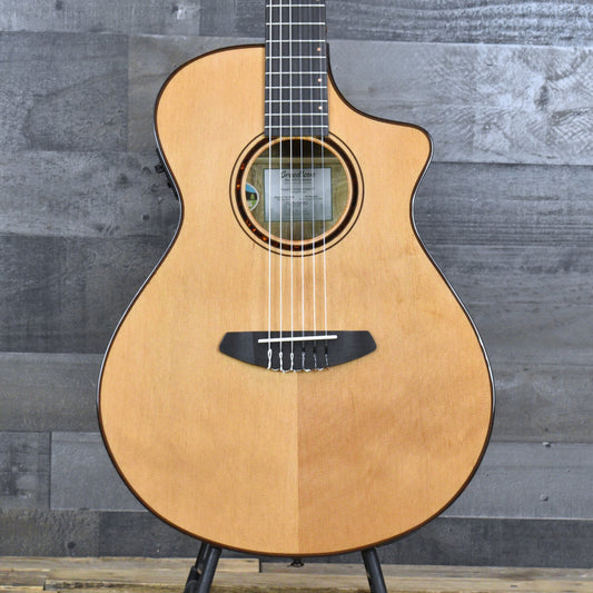 Pre-Owned Breedlove Pursuit Exotic CE Nylon - Natural
