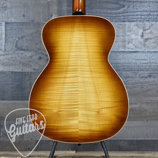 Pre-Owned Brian Bishop OM - Sunburst with Hardshell Case