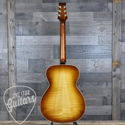 Pre-Owned Brian Bishop OM - Sunburst with Hardshell Case