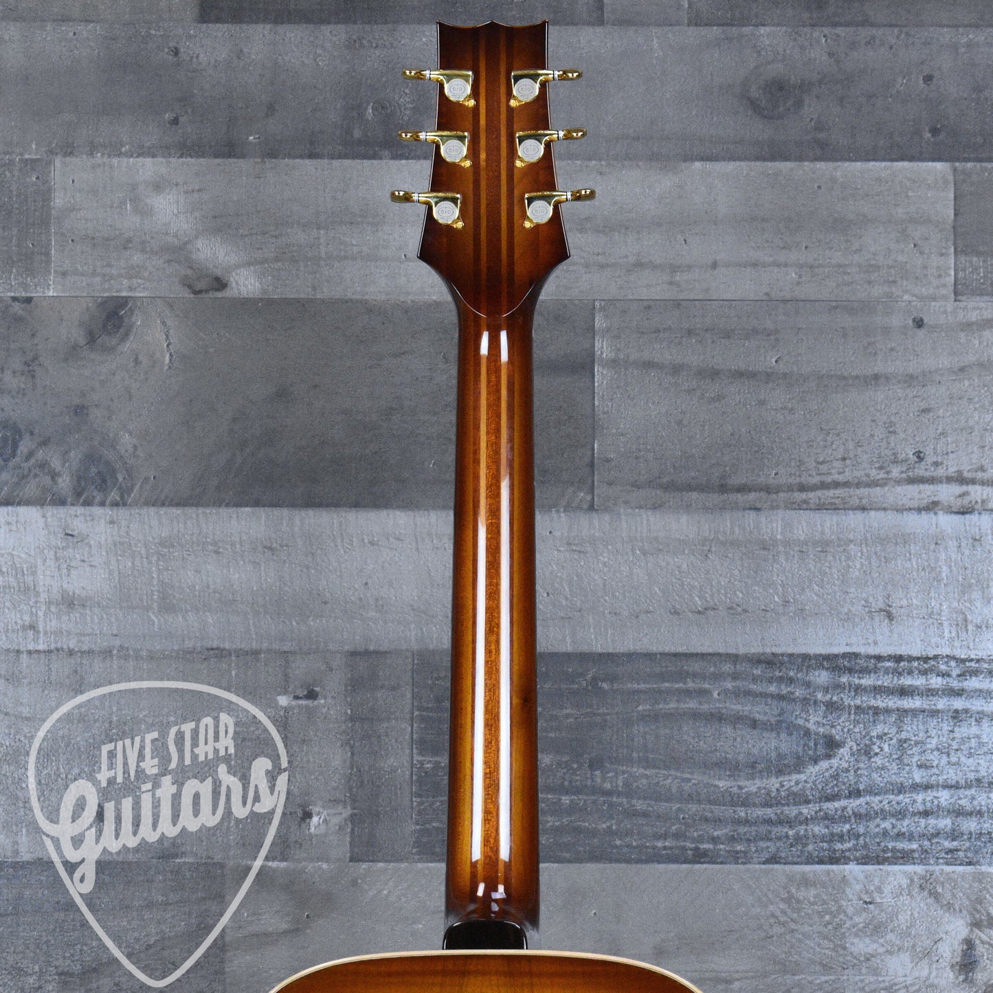 Pre-Owned Brian Bishop OM - Sunburst with Hardshell Case