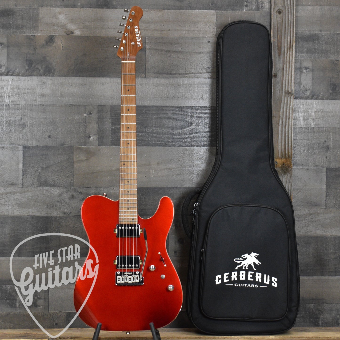 Pre-Owned Cerberus Hermes 6VT - Red with Gigbag