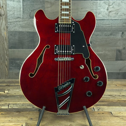 Pre-Owned D'Angelico Premier DC with Stairstep Tailpiece - Trans Wine with Gig Bag