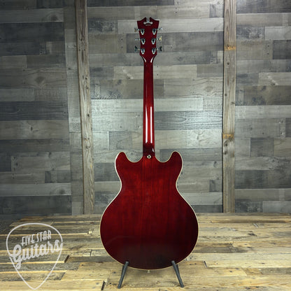 Pre-Owned D'Angelico Premier DC with Stairstep Tailpiece - Trans Wine with Gig Bag