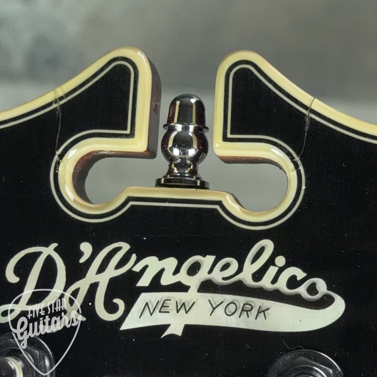 Pre-Owned D'Angelico Premier DC with Stairstep Tailpiece - Trans Wine with Gig Bag