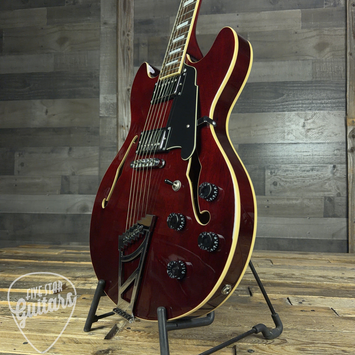 Pre-Owned D'Angelico Premier DC with Stairstep Tailpiece - Trans Wine with Gig Bag
