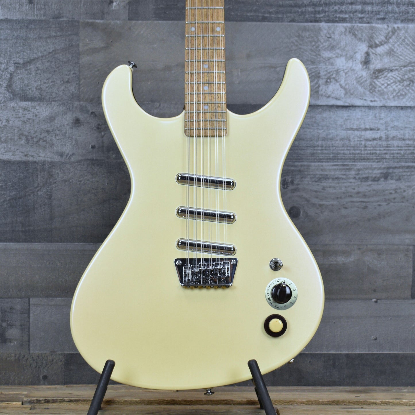 Pre-Owned Danelectro Hodad 12-String - White