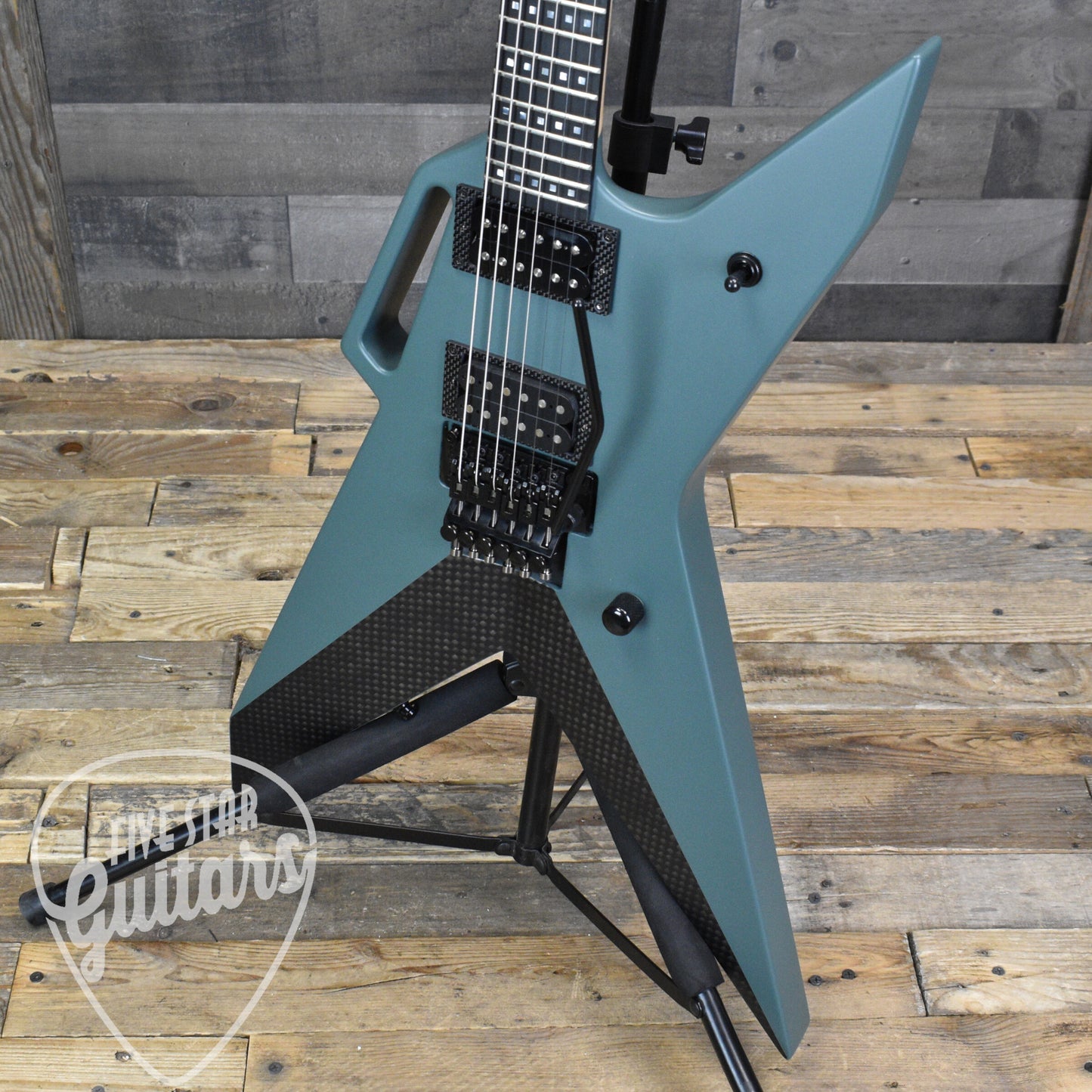 Pre-Owned Dean USA AR6 Zoltan Bathory Signature - Satin Army Green with Hardshell Case