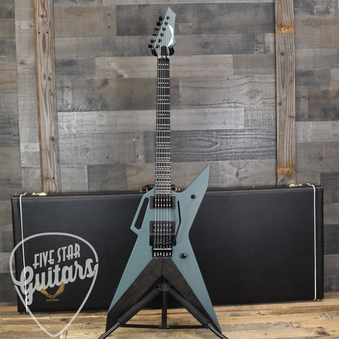 Pre-Owned Dean USA AR6 Zoltan Bathory Signature - Satin Army Green with Hardshell Case