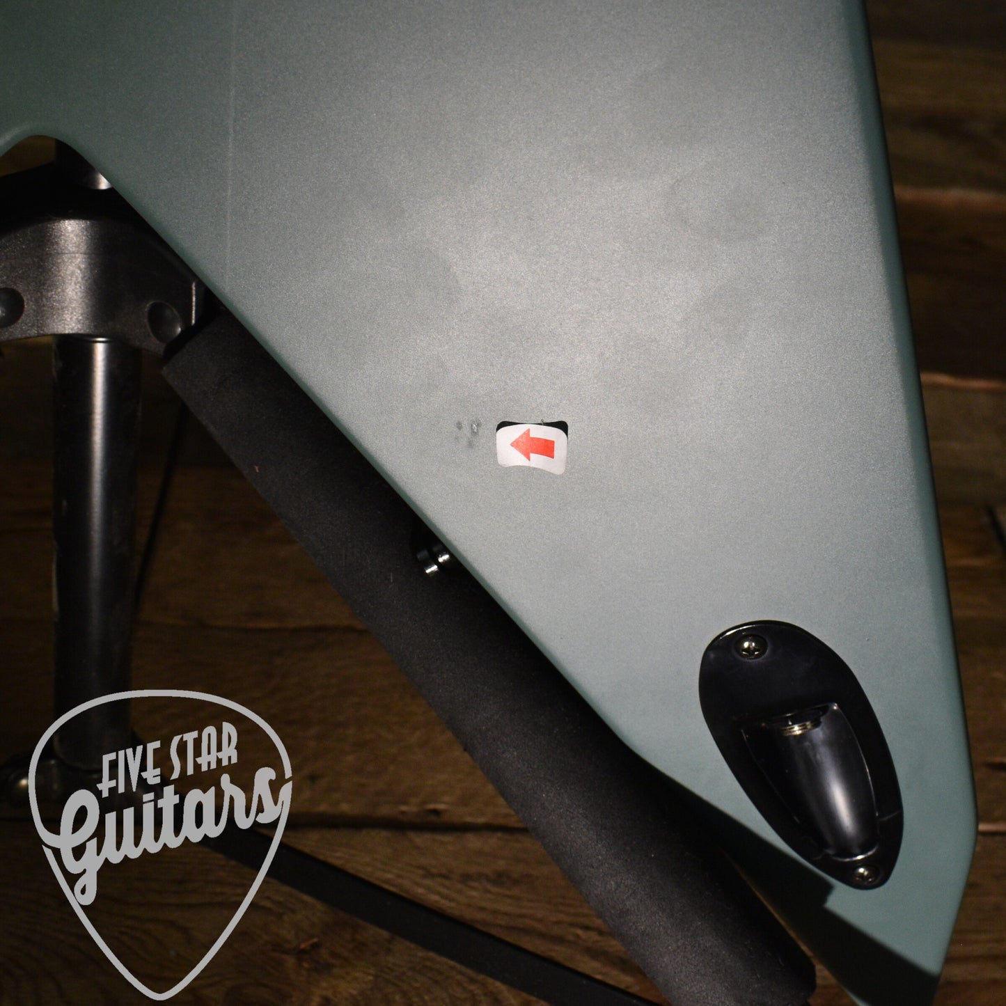 Pre-Owned Dean USA AR6 Zoltan Bathory Signature - Satin Army Green with Hardshell Case