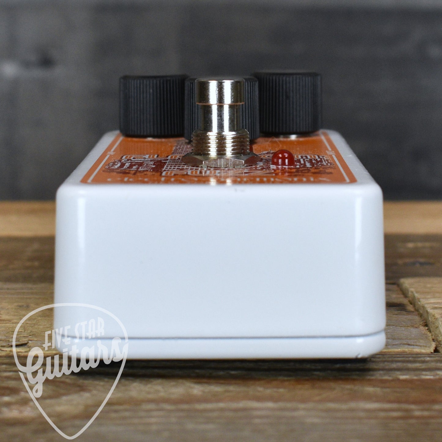 Pre-Owned EHX Flatiron Fuzz