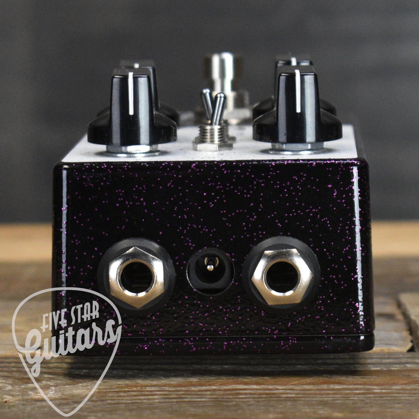 Pre-Owned EQD Night Wire Harmonic Tremolo