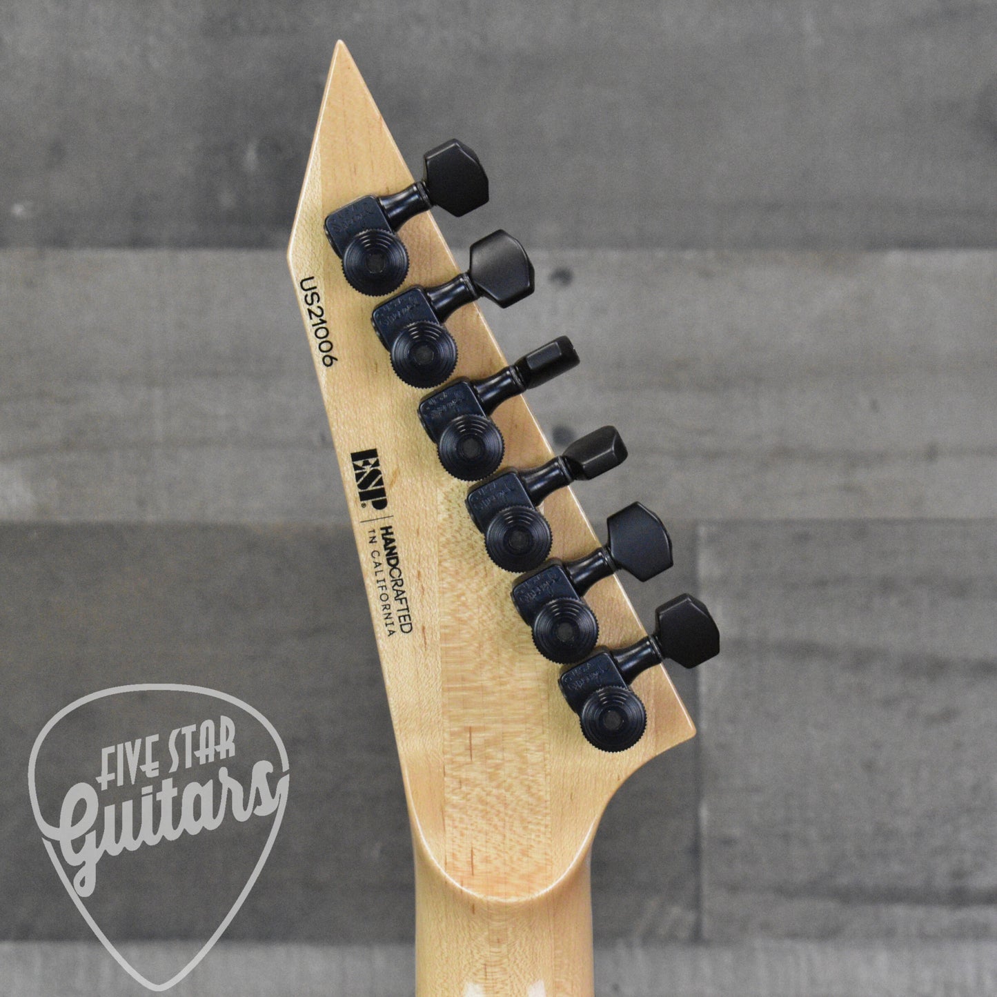 Pre-Owned ESP USA HORIZON-II - Hellfire with Hardshell Case