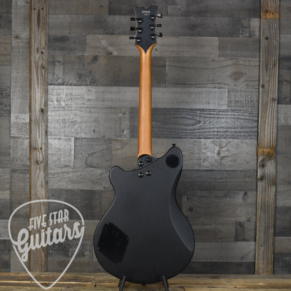 Pre-Owned EVH SA126 Special - Stealth Black With Hard Shell Case