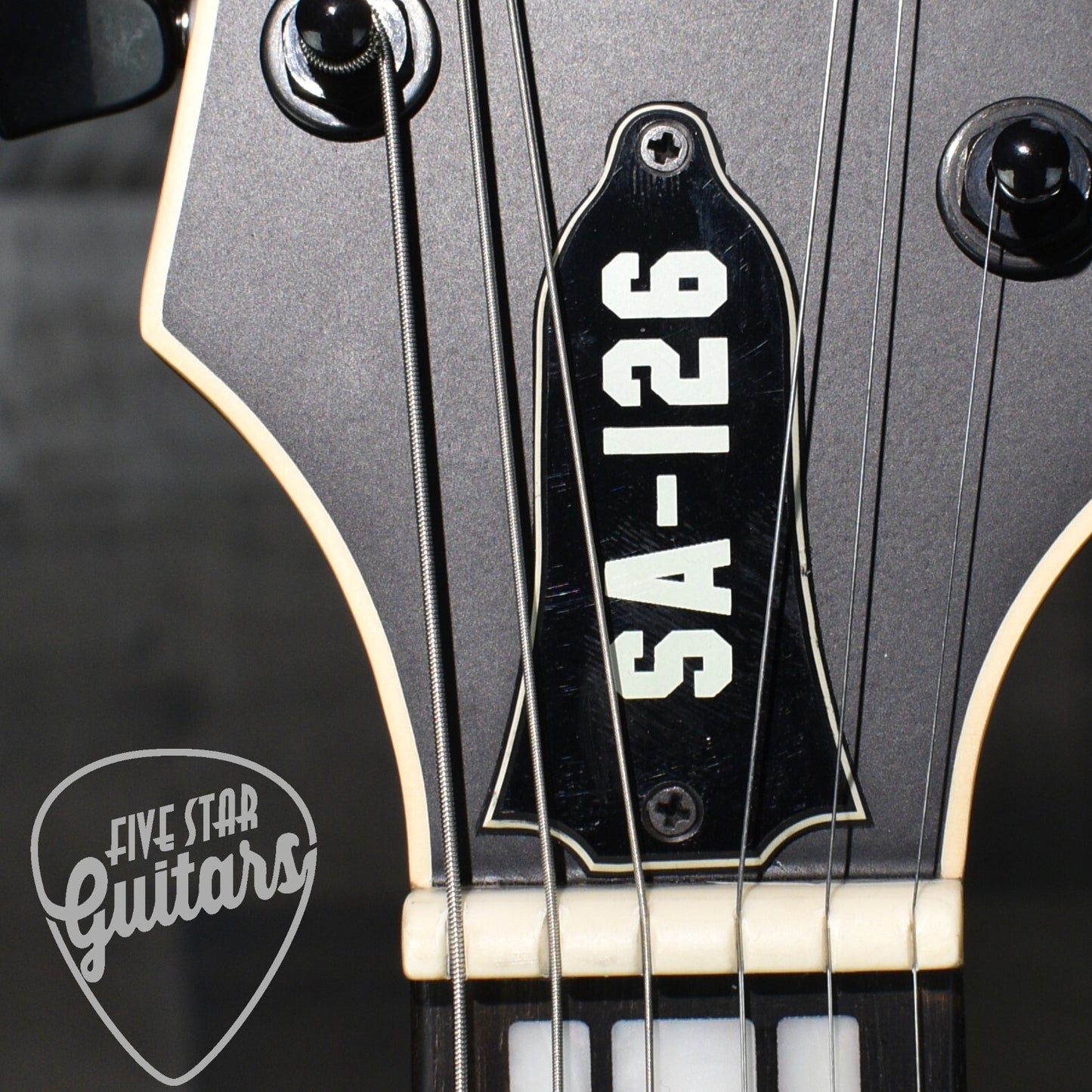 Pre-Owned EVH SA126 Special - Stealth Black With Hard Shell Case