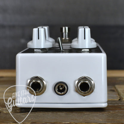 Pre-Owned EarthQuaker Devices Levitation v1 Reverb Pedal