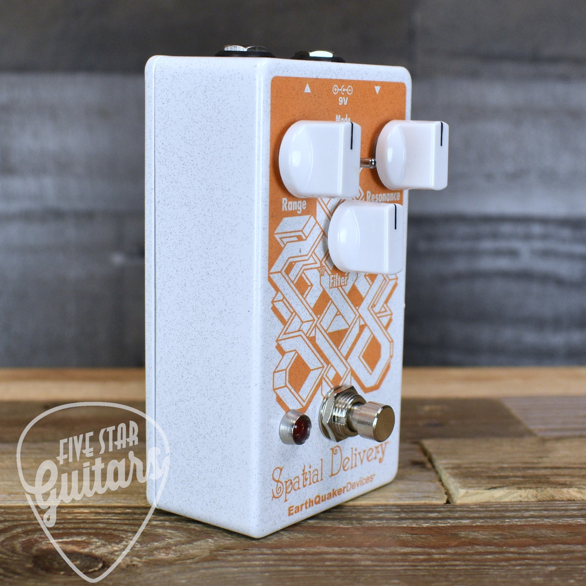 Pre-Owned EarthQuaker Devices Spatial Delivery Envelope Pedal with Sample and Hold