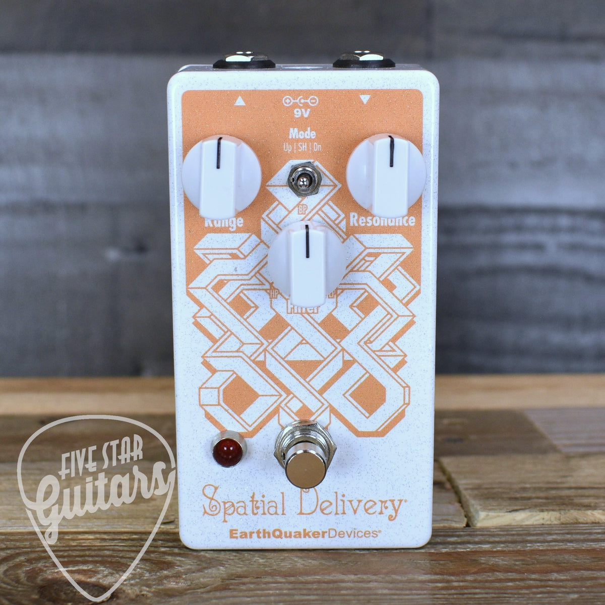 Pre-Owned EarthQuaker Devices Spatial Delivery Envelope Pedal with Sample and Hold