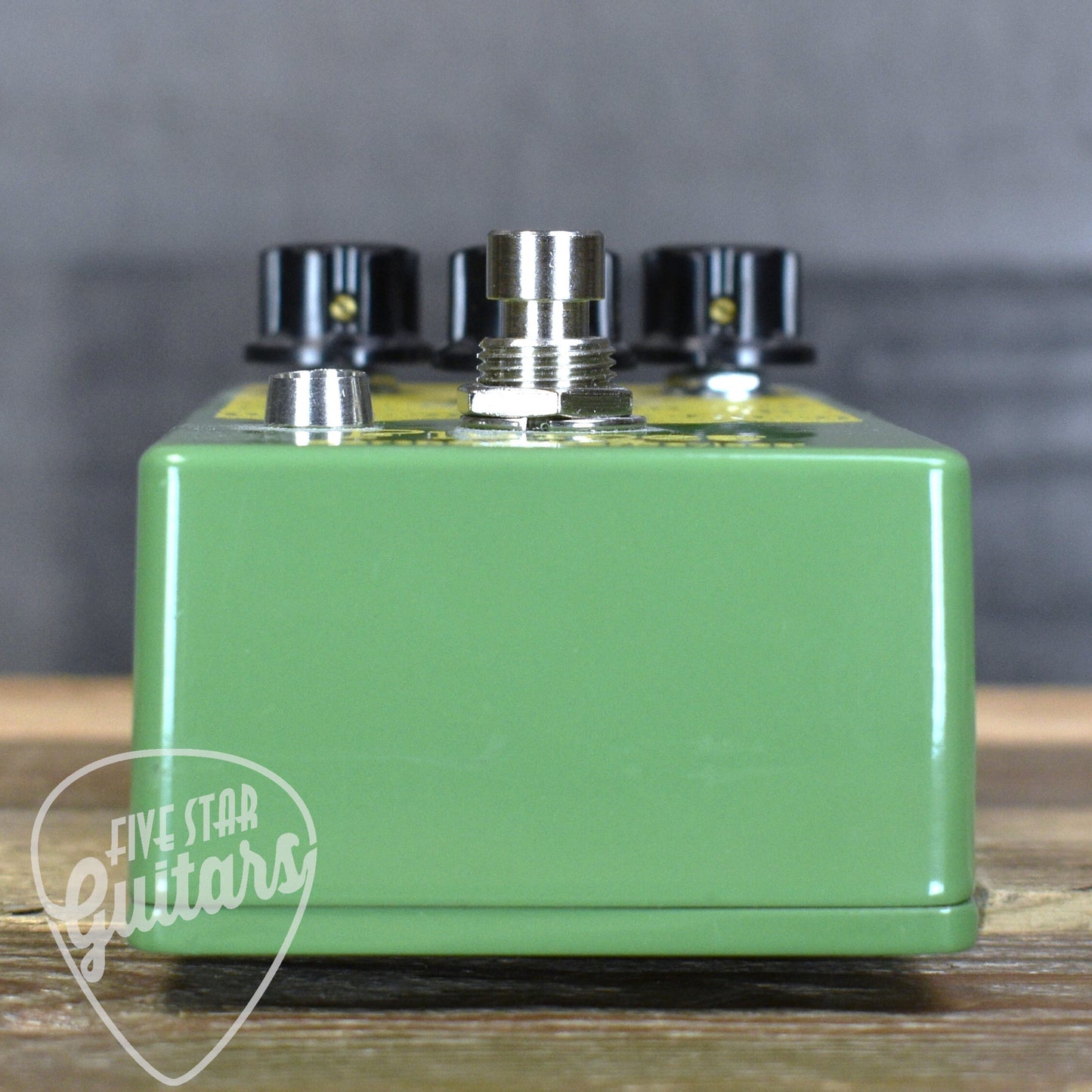 Pre-Owned Earthquaker Devices Plumes